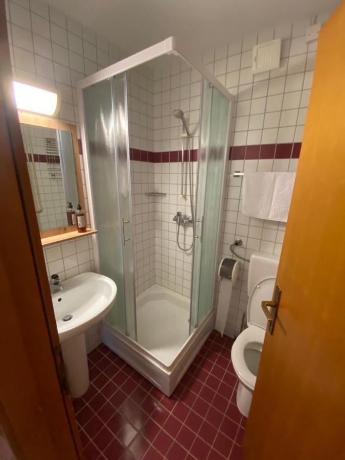 לוג פוד מנגרטום Encijan Apartments מראה חיצוני תמונה